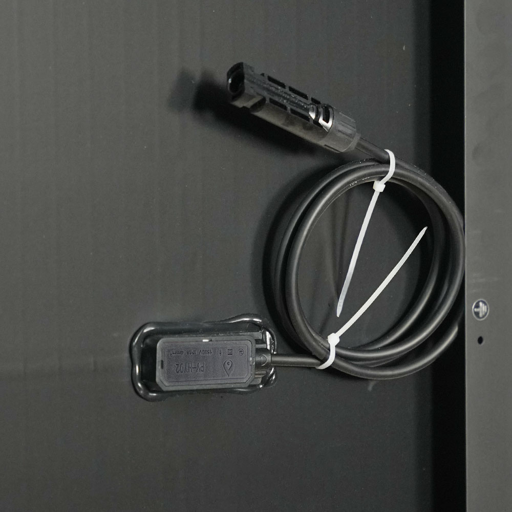 M166H672 425-460 W Pojedyncze szkło, całość w kolorze czarnym